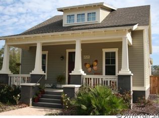 6525 SW 74th Dr, Gainesville, FL 32608