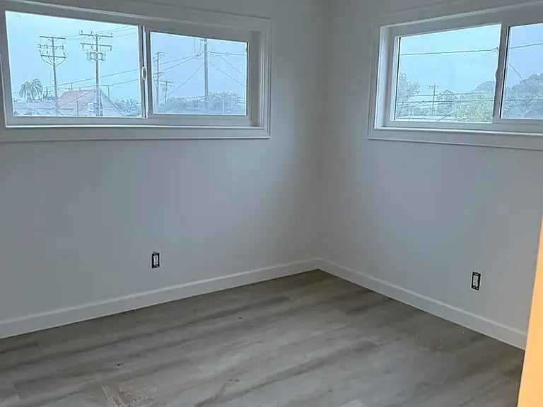 5847 Cherry Ave #A — Photo 10