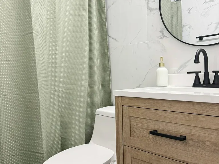 805 Fairlawn Ct #1 — Photo 8