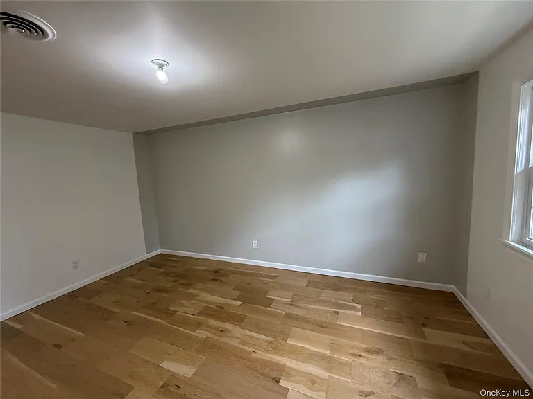 48 Somerset Dr — Photo 26