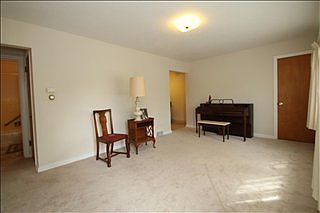 2nd image of 1732 Sexton Dr