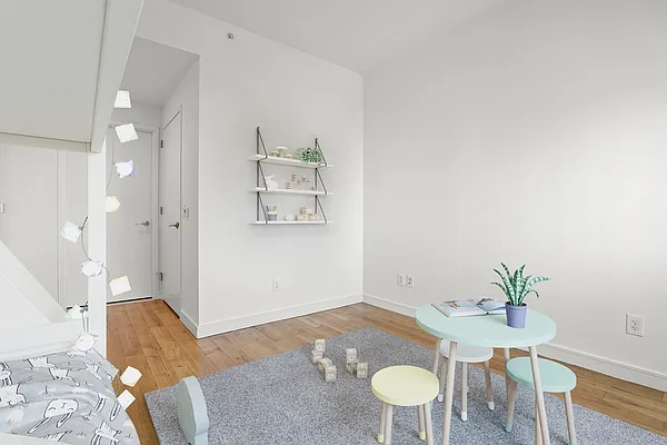 Rented by Stonehenge NYC LLC | media 10