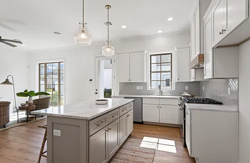 115 Gaunt Ln Photo 1