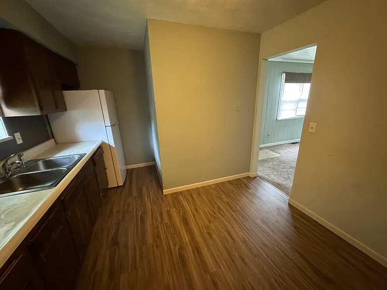 1303 Shomaker Dr #B2 — Photo 7