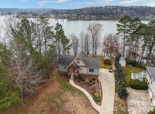 230 Riverwalk Rd, Stony Point, NC 28678