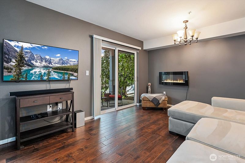 2nd image of 5589 Lakemont Boulevard SE #1702