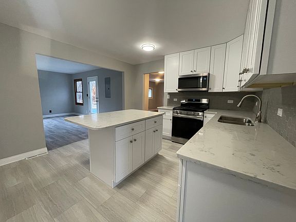 3rd image of 428 May St