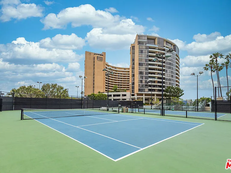 4265 Marina City Dr #415 — Photo 45