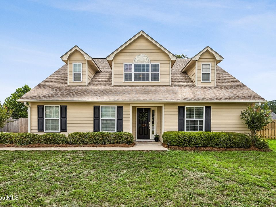 1st image of 107 Grouper Way