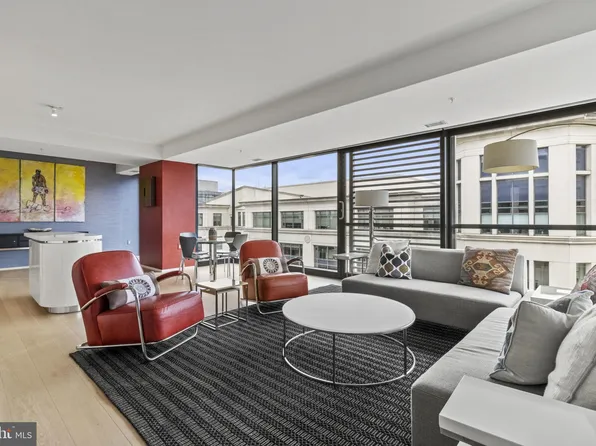 925 H St NW APT 1006, Washington, DC 20001