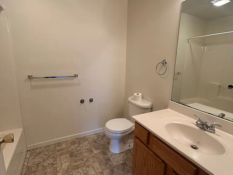 103 Grandview Rd — Photo 10