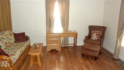 1st image of 207 Glass Ave