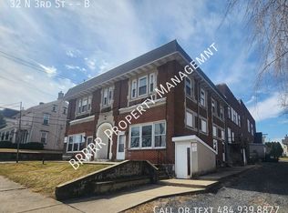 32 N 3rd St APT B, Coplay, PA 18037