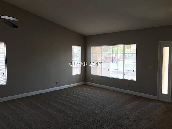 3rd image of 4436 Ocean Breeze Ave