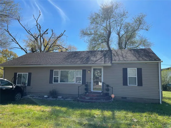 2738 Camp Jackson Rd, Cahokia, IL 62206