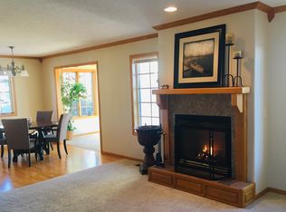 39338 Wild Rose Ct, Sauk Centre, MN 56378