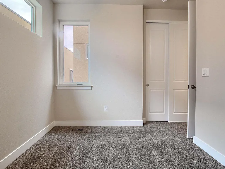 1641 King St — Photo 24