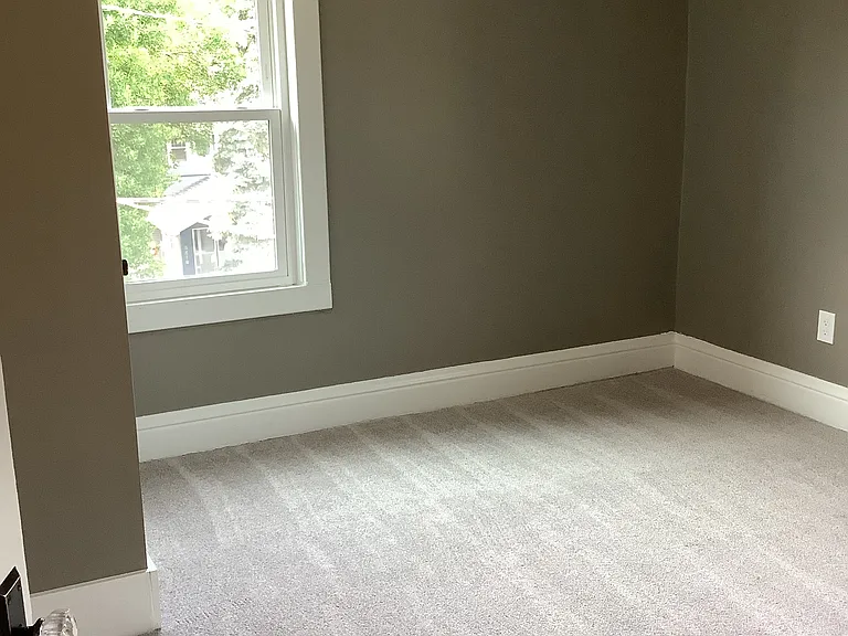 1301 S 35th Ave — Photo 28