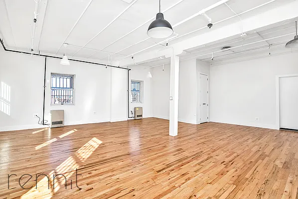 Rented by Rennit Inc. | media 3