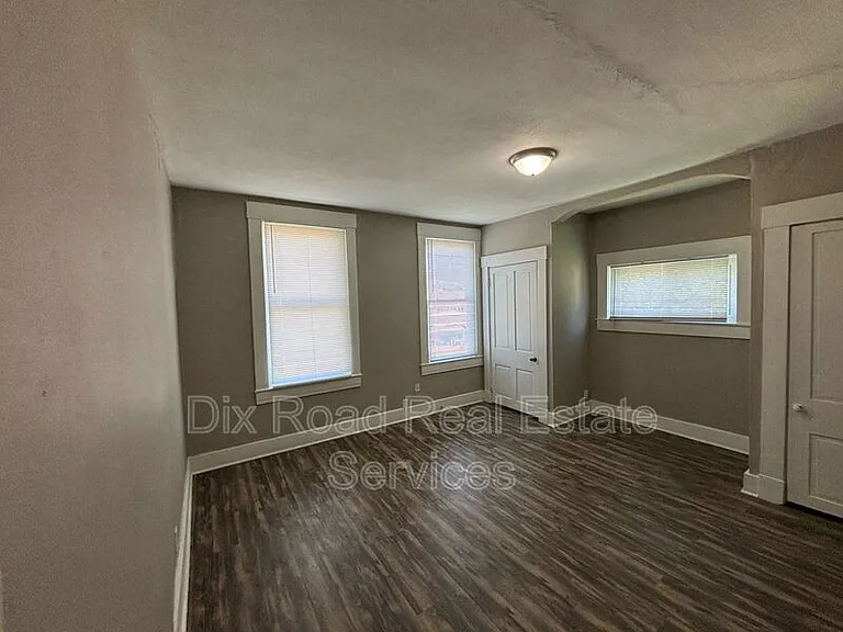 545 Rockdale Ave #2 — Photo 15