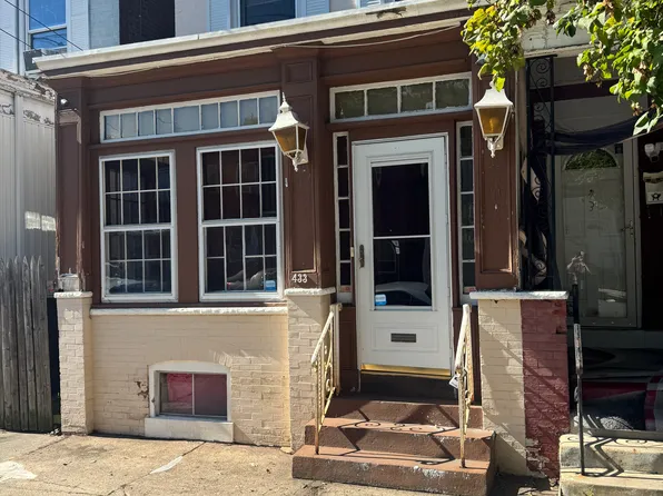 433 Genesee St, Trenton, NJ 08611