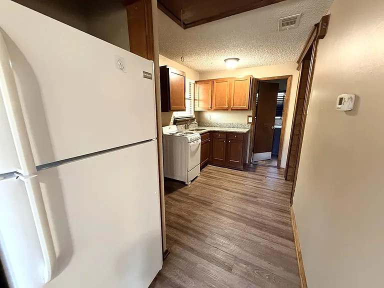 2611 Green St — Photo 5