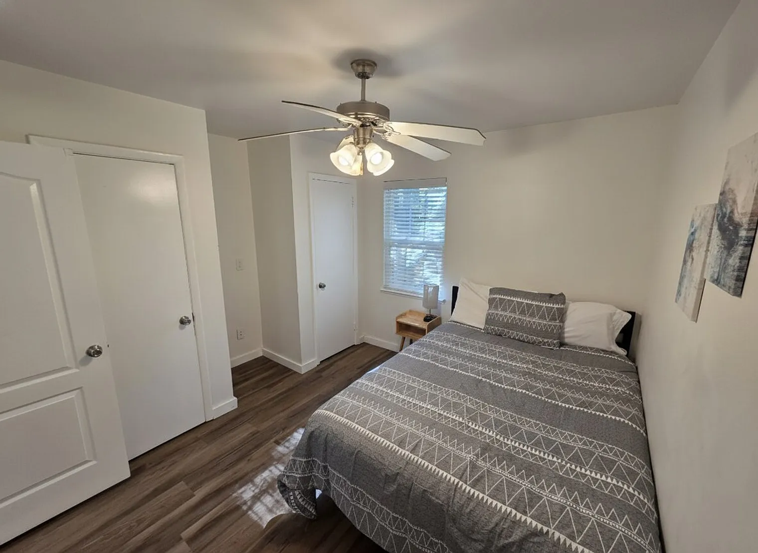 2 bed, 1.0 bath, $3,043 — Photo 4