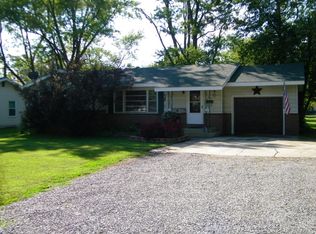 703 N Lincoln St, Salem, IL 62881