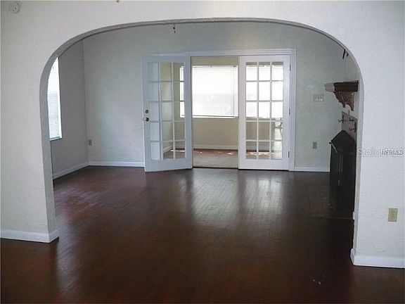5th image of 432 Highland Ave