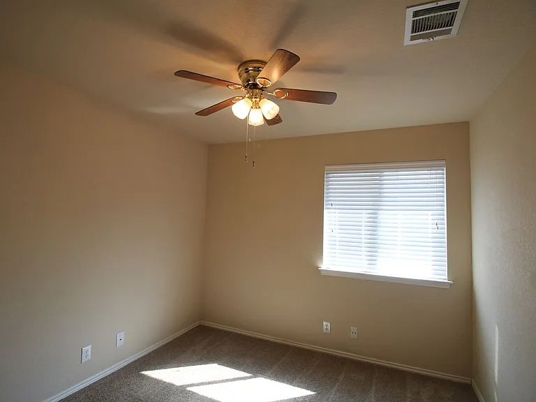 249 Val Verde Dr — Photo 13