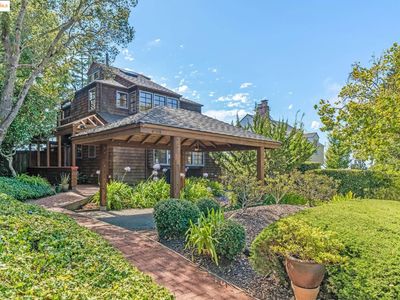 558 Woodmont Ave, Berkeley, CA, 94708