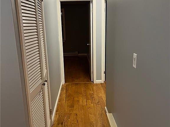 3rd image of 728 Sierra Vista Ln Unit 728
