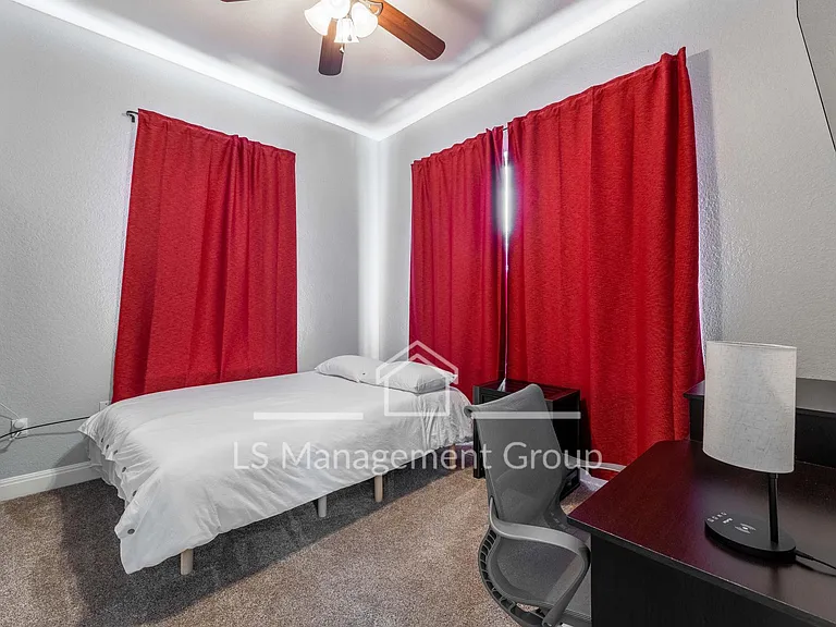 415 Furnish Ave — Photo 10