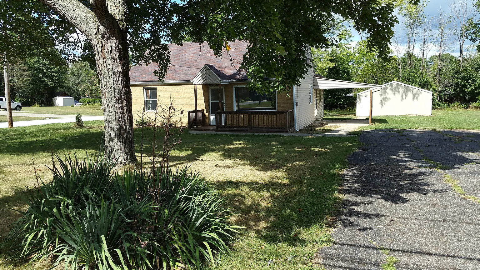 46 Van Evera Rd photo 1