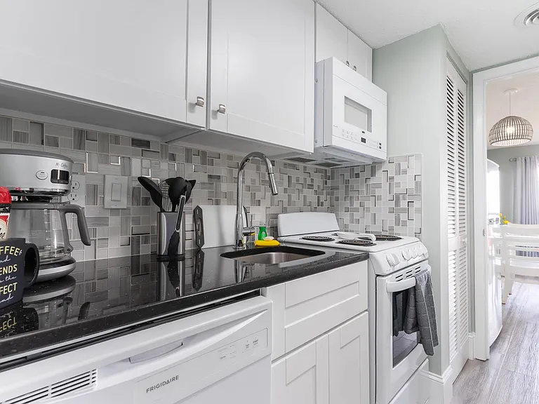 7500 N Ocean Blvd #6051 — Photo 5
