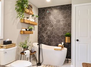 58 Emeline Ct, Springfield, MA 01128