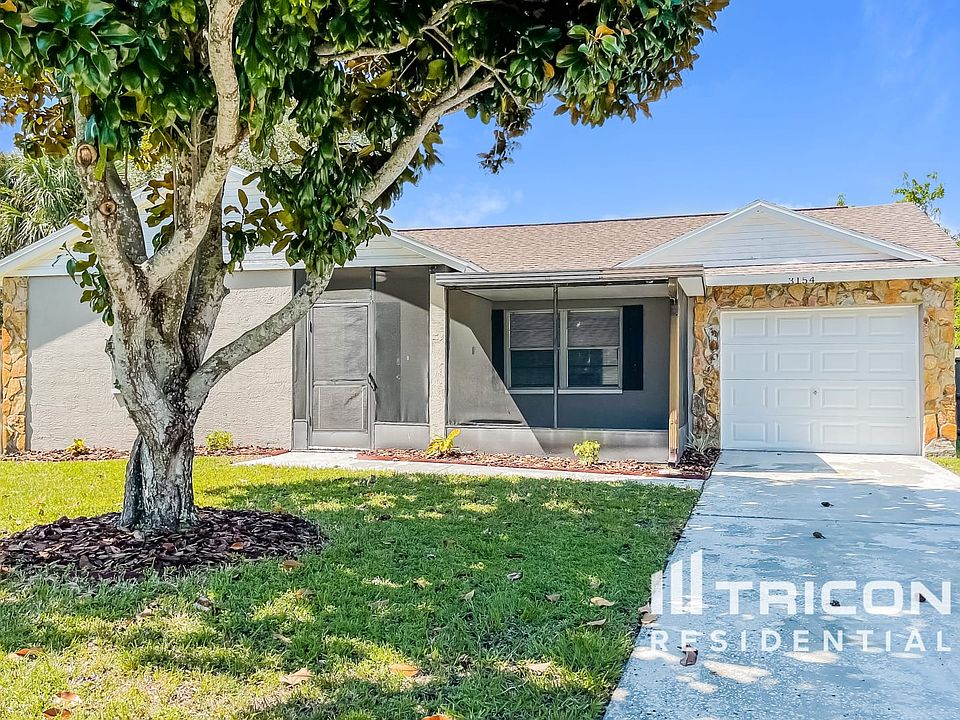 1st image of 3154 Macdonald Dr