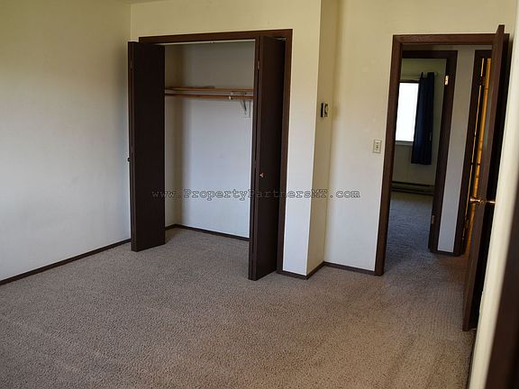 5th image of 211 S 15th Ave APT 8