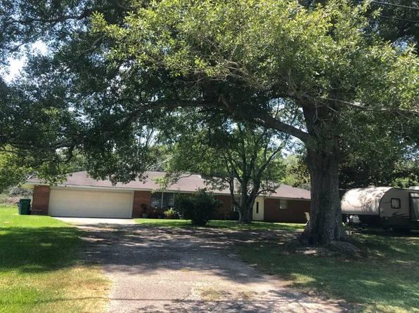 16745 State Highway 16, French Settlement, LA 70733