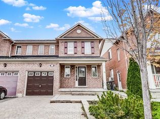 1470 Pate Ct, Mississauga, ON L5V 2Y8