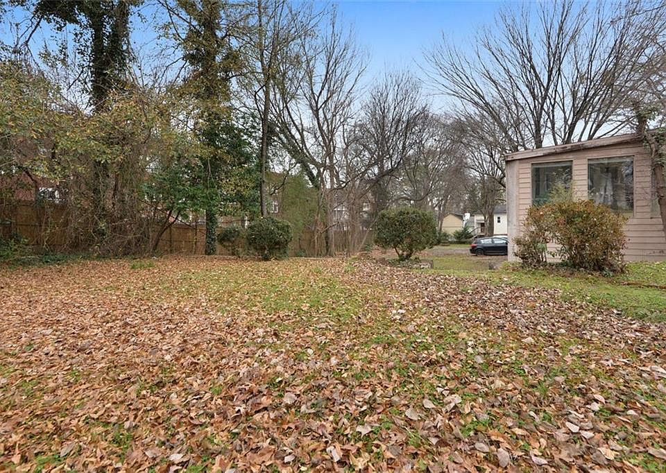 2nd image of 335 Home Park Ave NW Lot 0