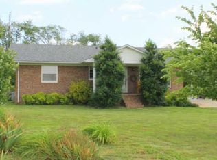 401 Hudson Rd, Lawrenceburg, TN 38464