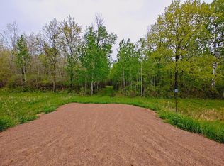 10313 Dahl Rd, Hinckley, MN 55037
