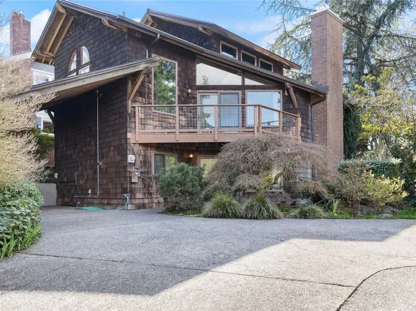 2419 Federal Avenue E, Seattle, WA 98102