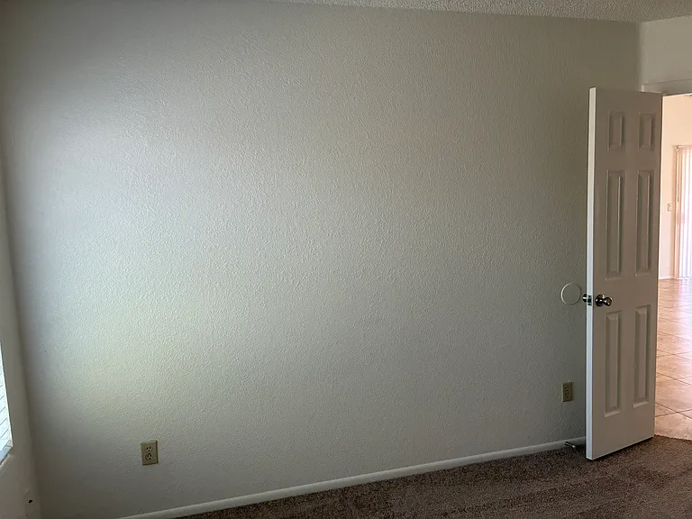 10820 W Wagon Wheel Dr — Photo 12