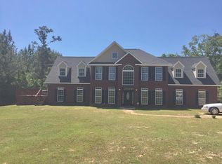 67 Mathis Rd, Seale, AL 36875