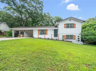 2335 Donnie Lee Dr, Gainesville, GA 30506