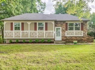 1809 SW 2nd St, Lees Summit, MO 64081