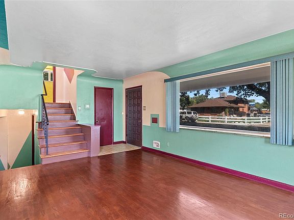 3rd image of 6750 W 54th Place