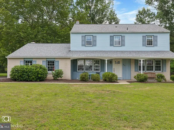 3829 Meyer Ln, Hatboro, PA 19040